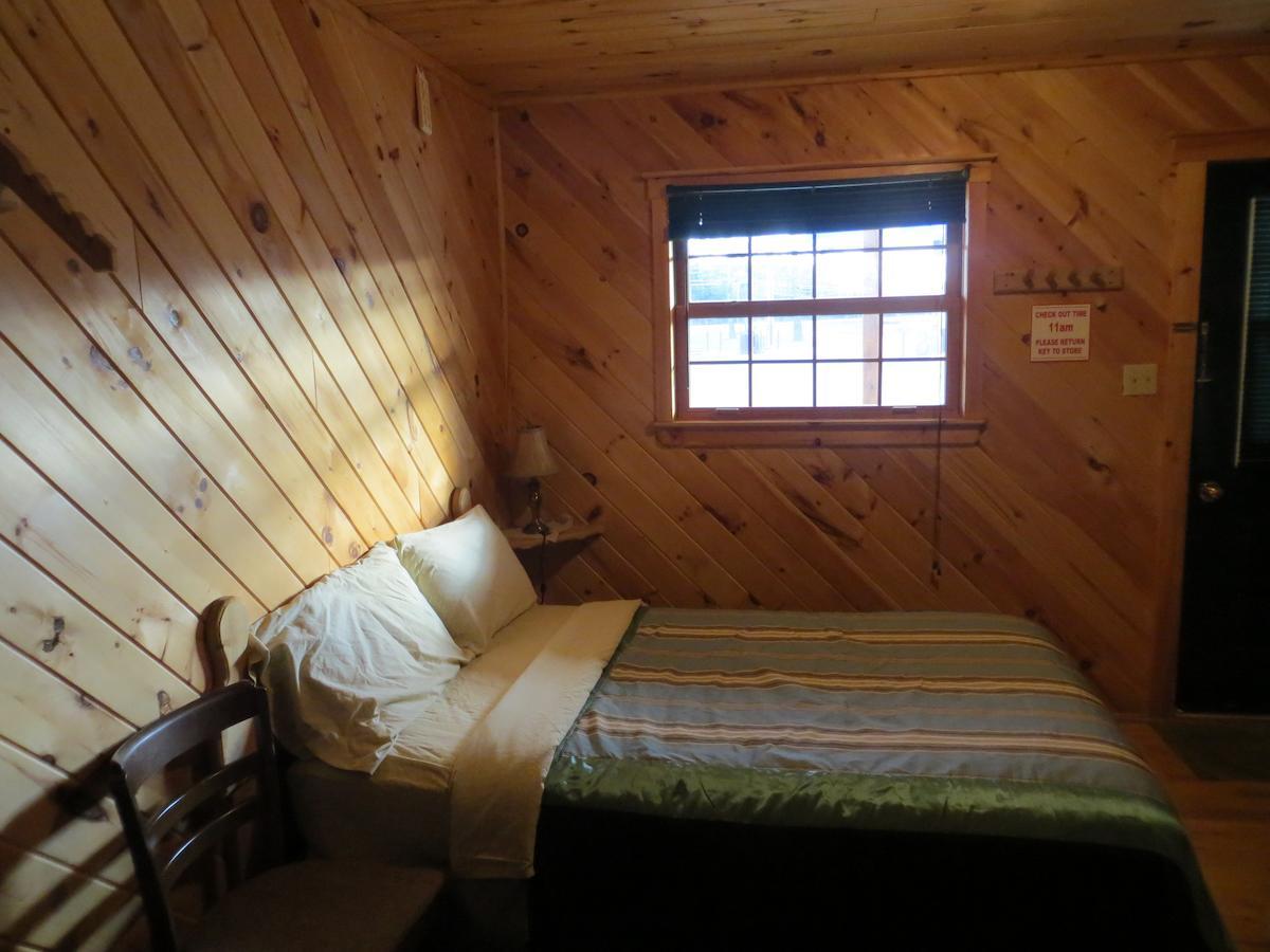 Nine Pine Cottage Miramichi Rom bilde