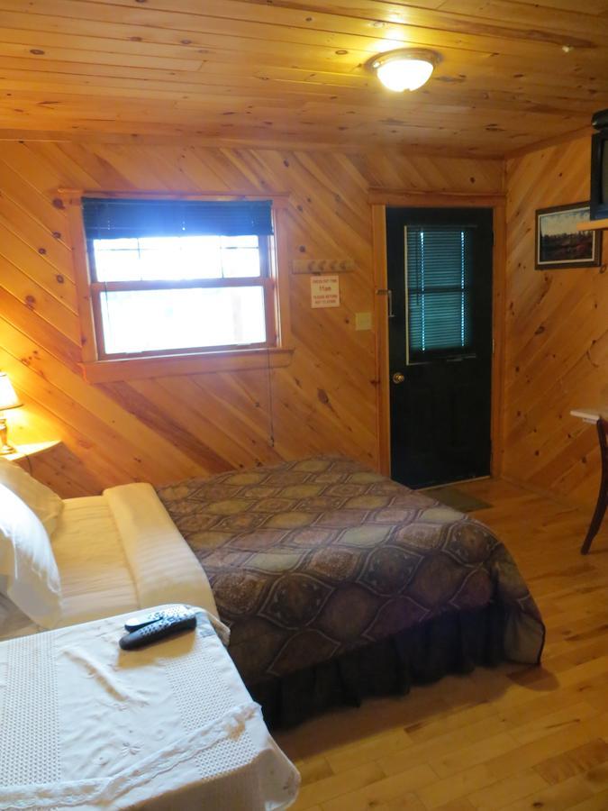 Nine Pine Cottage Miramichi Eksteriør bilde